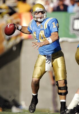 EL PASO, TX - DECEMBER 30:  Quarterback Drew Olson #14 of the UCLA Bruins throws against the Northwestern Wildcats in the third quarter during the Vitalis Sun Bowl on December 30, 2005 at the Sun Bowl in El Paso, Texas. The Bruins defeated the Wildcats 50