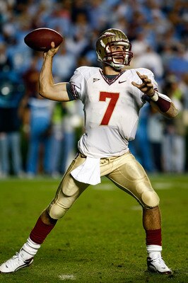 CHAPEL HILL, NC - OCTOBER 22:  Christian Ponder #7 of the Florida State Seminoles throws a pass against the North Carolina Tar Heels at Kenan Stadium on October 22, 2009 in Chapel Hill, North Carolina.  (Photo by Scott Halleran/Getty Images)
