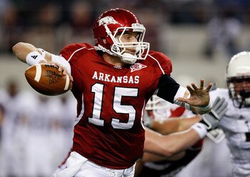 ARLINGTON, TX - OCTOBER 03:  Quarterback Ryan Mallett #15 of the Arkansas Razorbacks drops back to pass against the Texas A&M Aggies at Cowboys Stadium on October 3, 2009 in Arlington, Texas.  (Photo by Ronald Martinez/Getty Images)
