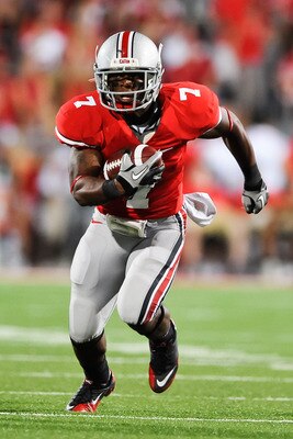 COLUMBUS, OH - SEPTEMBER 2: Jordan Hall #7 of the Ohio State Buckeyes runs with the ball against the Marshall Thundering Herd at Ohio Stadium on September 2, 2010 in Columbus, Ohio. (Photo by Jamie Sabau/Getty Images)