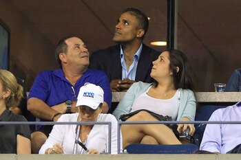 NEW YORK - SEPTEMBER 07:  Actor Rick Fox (C) attends the women's singles match between Samantha Stosur of Australia and Kim Clijsters of Belgium during day nine of the 2010 U.S. Open at the USTA Billie Jean King National Tennis Center on September 7, 2010