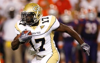 ATLANTA - SEPTEMBER 10:  Orwin Smith #17 of the Georgia Tech Yellow Jackets against the Clemson Tigers at Bobby Dodd Stadium on September 10, 2009 in Atlanta, Georgia.  (Photo by Kevin C. Cox/Getty Images)