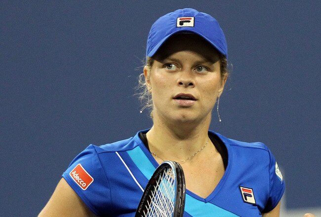 NEW YORK - SEPTEMBER 11:  Kim Clijsters of Belguim reacts against Vera Zvonareva of Russia during her women's singles final on day thirteen of the 2010 U.S. Open at the USTA Billie Jean King National Tennis Center on September 11, 2010 in the Flushing nei