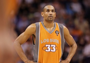 PHOENIX - MARCH 21:  Grant Hill #33 of the Phoenix Suns during the NBA game against the Portland Trail Blazers at US Airways Center on March 21, 2010 in Phoenix, Arizona. NOTE TO USER: User expressly acknowledges and agrees that, by downloading and or usi