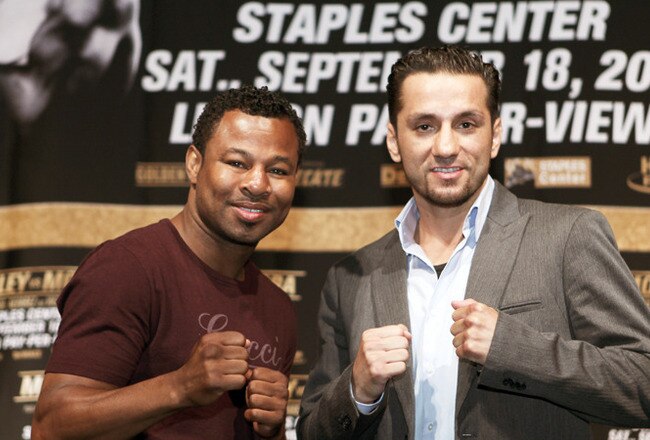 8-10-mosley-mora-2-panel-900_original_crop_650x440
