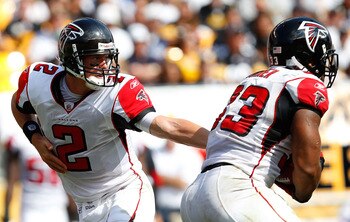 PITTSBURGH - SEPTEMBER 12:  Matt Ryan #2 of the Atlanta Falcons hands the ball off to Michael Turner #33 against the Pittsburgh Steelers during the NFL season opener game on September 12, 2010 at Heinz Field in Pittsburgh, Pennsylvania.  (Photo by Jared W