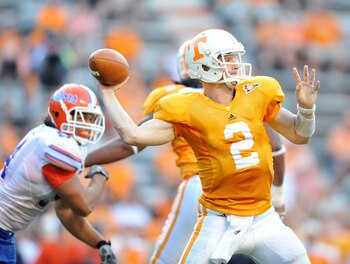 KNOXVILLE, TN - SEPTEMBER 18:  Quarterback Matt Simms #2 of the Tennessee Volunteers drops back to pass against the Florida Gators  at Neyland Stadium on September 18, 2010 in Knoxville, Tennessee. Florida won 31-17.  (Photo by Grant Halverson/Getty Image