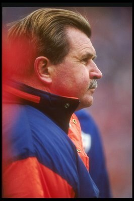 29 Nov 1992:  Chicago Bears head coach Mike Ditka looks on during a game against the Cleveland Browns.  The Browns won the game, 27-14. Mandatory Credit: Jonathan Daniel  /Allsport