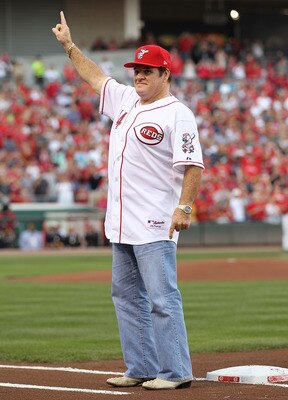 CINCINNATI - SEPTEMBER 11:  Pete Rose takes in the ceremony celebrating the 25th anniversary of his breaking the career hit record of 4,192 . He was honored before the start of the game between the Pittsburg Pirates and the Cincinnati Reds at Great Americ