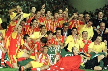 Galatasary brought the UEFA Cuo to Turkey in 2000.