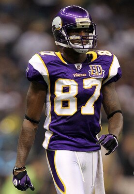 NEW ORLEANS - SEPTEMBER 09:  Bernard Berrian #87 of the Minnesota Vikings at Louisiana Superdome on September 9, 2010 in New Orleans, Louisiana.  (Photo by Ronald Martinez/Getty Images)