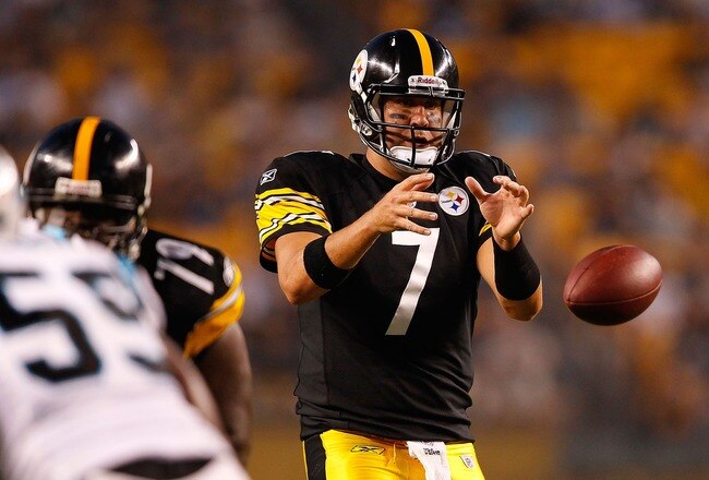 PITTSBURGH - SEPTEMBER 02: Ben Roethlisberger #7 of the Pittsburgh Steelers drops back to pass against the Carolina Panthers during the preseason game on September 2, 2010 at Heinz Field in Pittsburgh, Pennsylvania. (Photo by Jared Wickerham/Getty Images)