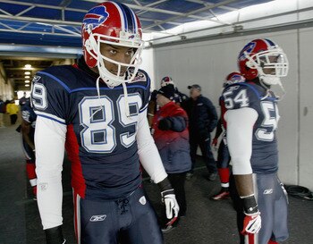 ORCHARD PARK, NY - DECEMBER 20: Shawn Nelson #89 and Nic Harris #54 of the Buffalo Bills ready to enter the field prior to playing the New England Patriots at Ralph Wilson Stadium on December 20, 2009 in Orchard Park, New York. THe Patriots won 17-10. (Ph