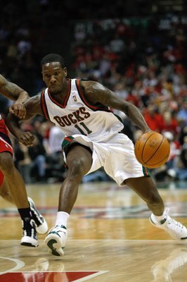 MILWAUKEE, WI - APRIL 24: Royal Ivy #11 of the Milwaukee Bucks dribbles the basketball against the Atlanta Hawks during Game Three of Eastern Conference Quarterfinals of the 2010 NBA Playoffs at the Bradley Center on April 24, 2010 in Milwaukee, Wisconsin