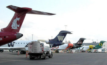 Airplane_display_image