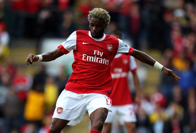 BLACKBURN, ENGLAND - AUGUST 28:  Alexandre Song of Arsenal in action during the Barclays Premier League match between Blackburn Rovers and Arsenal at Ewood Park on August 28, 2010 in Blackburn, England.  (Photo by Alex Livesey/Getty Images)