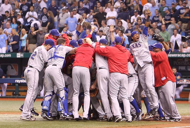 http://cdn.bleacherreport.net/images_root/slides/photos/000/442/468/105225126_crop_650x440.jpg?1286992227