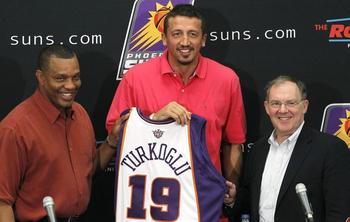 http://cdn.bleacherreport.net/images_root/slides/photos/000/448/876/turk_display_image.jpg?1287364238