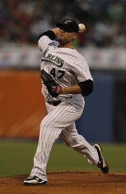 SAN JUAN, PUERTO RICO - JUNE 28:  Ricky Nolasco #47 of the Florida Marlins  pitches against The New York mets during their game at Hiram Bithorn Stadium on June 28, 2010 in San Juan, Puerto Rico.  (Photo by Al Bello/Getty Images)
