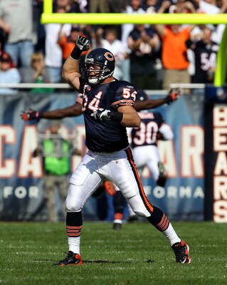 CHICAGO - OCTOBER 24: Brian Urlacher #54 of the Chicago Bears celebrates a defensive touchdown against the Washington Redskins at Soldier Field on October 24, 2010 in Chicago, Illinois. The Redskins defeated the Bears 17-14. (Photo by Jonathan Daniel/Gett