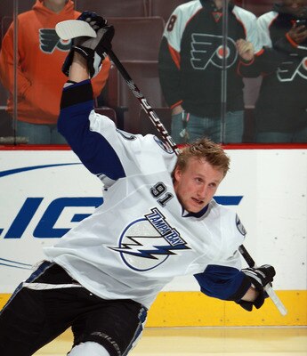 PHILADELPHIA - OCTOBER 14: Steven Stamkos #91 of the Tampa Bay Lightning skates in warmups prior to the game against the Philadelphia Flyers at the Wells Fargo Center on October 14, 2010 in Philadelphia, Pennsylvania.  (Photo by Bruce Bennett/Getty Images