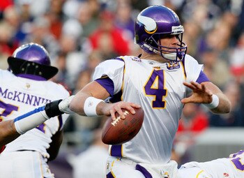 FOXBORO, MA - OCTOBER 31:  Brett Favre #4 of the Minnesota Vikings feels the pressure in the first half against the New England Patriots at Gillette Stadium on October 31, 2010 in Foxboro, Massachusetts. (Photo by Jim Rogash/Getty Images)