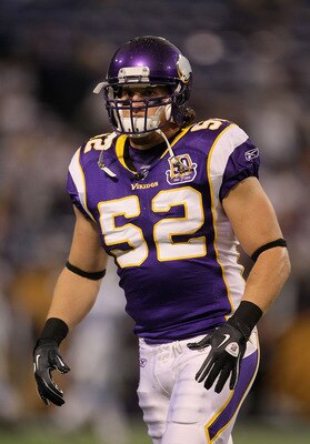 MINNEAPOLIS - SEPTEMBER 26:  Chad Greenway #52 of the Minnesota Vikings plays against the Detroit Lions at Mall of America Field on September 26, 2010 in Minneapolis, Minnesota.  (Photo by Jeff Gross/Getty Images)
