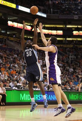 PHOENIX - NOVEMBER 05:  Zach Randolph #50 of the Memphis Grizzlies puts up a shot during the NBA game against the Phoenix Suns at US Airways Center on November 5, 2010 in Phoenix, Arizona. NOTE TO USER: User expressly acknowledges and agrees that, by down