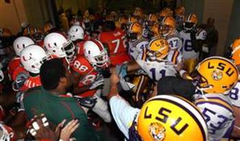 051230_peachbowl_hmed_10p