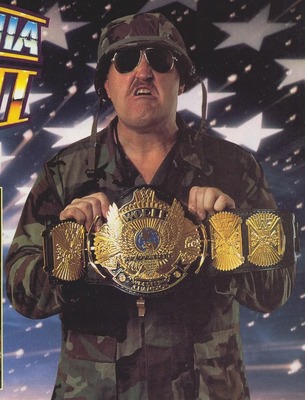 Sgt Slaughter [Identité] WWFMagazineApril1991Page35Scanne-1_display_image