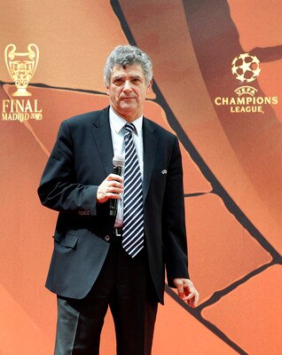 MADRID, SPAIN - APRIL 16: Angel Maria Villar, vice president of UEFA speaks during the UEFA Champions League trophy handover ceremony at Palacio de Cibeles on April 16, 2010 in Madrid, Spain. (Photo by Angel Martinez/Getty Images)