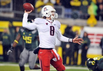EUGENE, OR - NOVEMBER 26: Quarterback Nick Foles #8 of the Arizona Wildcats passes the ball in the second quarter of the game against the Arizona Wildcats at Autzen Stadium on November 26, 2010 in Eugene, Oregon. (Photo by Steve Dykes/Getty Images)