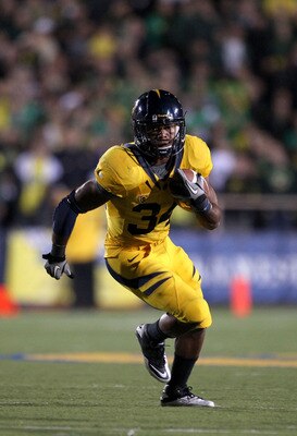 BERKELEY, CA - NOVEMBER 13:  Shane Vereen #34 of the California Golden Bears in action against the Oregon Ducks at California Memorial Stadium on November 13, 2010 in Berkeley, California.  (Photo by Ezra Shaw/Getty Images)