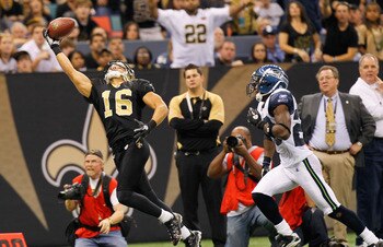 NEW ORLEANS - NOVEMBER 21:  Lance Moore #16 of the New Orleans Saints pulls in this reception against Walter Thurmond #28 of the Seattle Seahawks at Louisiana Superdome on November 21, 2010 in New Orleans, Louisiana.  (Photo by Kevin C. Cox/Getty Images)
