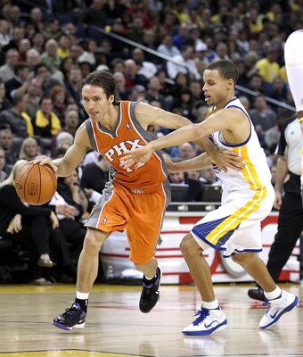 OAKLAND, CA - DECEMBER 02:  Steve Nash #13 of the Phoenix Suns in action against the Golden State Warriors at Oracle Arena on December 2, 2010 in Oakland, California. NOTE TO USER: User expressly acknowledges and agrees that, by downloading and or using t