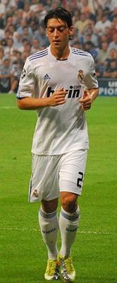 190px-mesut_ozil_crop_display_image