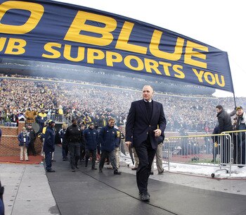 ANN ARBOR, MI - DECEMBER 11:  Head coach Red Berenson of the Michigan Wolverines heads to the bench prior to playing the Michigan State Spartans at Michigan Stadium on December 11, 2010 in Ann Arbor, Michigan.  (Photo by Gregory Shamus/Getty Images)