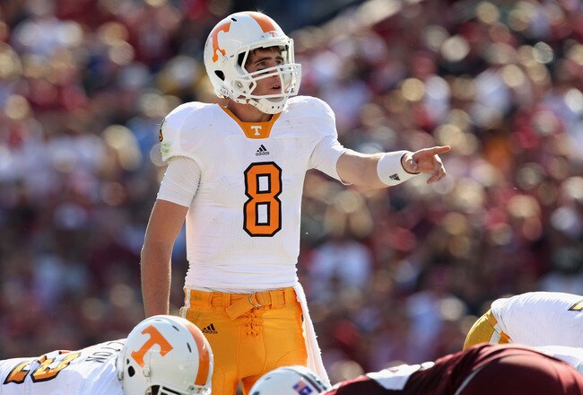 COLUMBIA, SC - OCTOBER 30:  Tyler Bray #8 of the Tennessee Volunteers against the South Carolina Gamecocks during their game at Williams-Brice Stadium on October 30, 2010 in Columbia, South Carolina.  (Photo by Streeter Lecka/Getty Images)