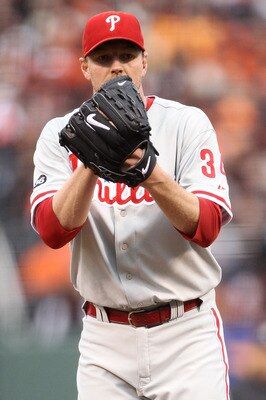 SAN FRANCISCO - OCTOBER 21:  Roy Halladay #34 of the Philadelphia Phillies pitches in the first inning against the San Francisco Giants in Game Five of the NLCS during the 2010 MLB Playoffs at AT&T Park on October 21, 2010 in San Francisco, California.  (