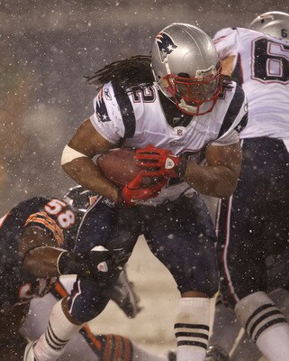 CHICAGO, IL - DECEMBER 12: BenJarvus Green-Ellis #42 of  the New England Patriots runs against the Chicago Bears at Soldier  Field on December 12, 2010 in Chicago, Illinois. The Patriots defeated  the Bears 36-7. (Photo by Jonathan Daniel/Getty Images)