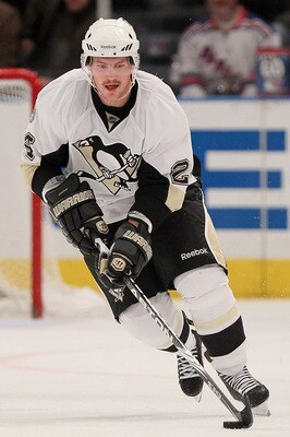 NEW YORK, NY - NOVEMBER 29:  Matt Cooke #24 of the Pittsburgh Penguins attacks against the New York Rangers during their game on November 29, 2010 at Madison Square Garden in New York City.  (Photo by Chris McGrath/Getty Images)