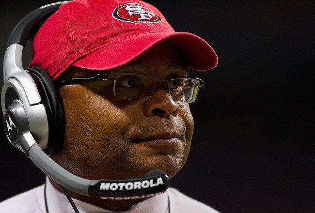 ST. LOUIS, MO - DECEMBER 26: Head coach Mike Singletary of the San Francisco 49ers looks on from the sideline at the Edward Jones Dome on December 26, 2010 in St. Louis, Missouri. The Rams beat the 49ers 25-17. (Photo by Dilip Vishwanat/Getty Images)