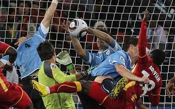 Football-2010-luis-suarez_display_image