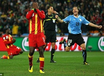 Football-2010-uruguay-asamoah-gyan_display_image