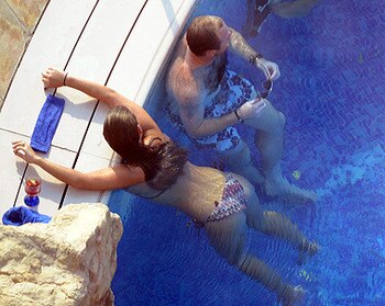 Football-2010-wayne-rooney-coleen_display_image