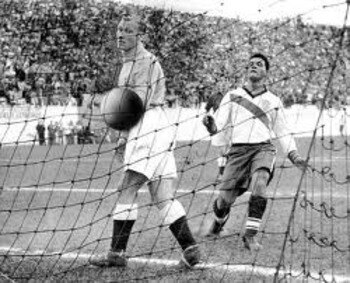 Gaetjens_display_image
