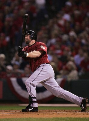 ST. LOUIS, MO - OCTOBER 21:  Infielde Jeff Bagwell #5 of the Houston Astros swings at a St. Louis Cardinals pitch in game seven of the National League Championship Series during the 2004 Major League Baseball Playoffs on October 21, 2004 at Busch Stadium