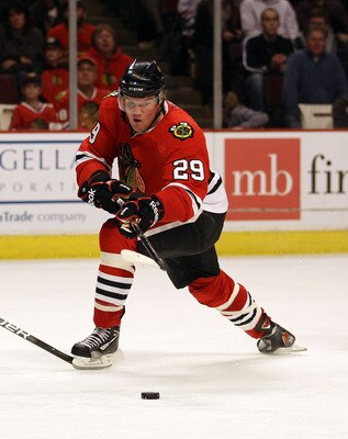 CHICAGO, IL - JANUARY 09: Bryan Bickell #29 of the Chicago Blackhawks breaks to the puck against the New York Islanders at the United Center on January 9, 2011 in Chicago, Illinois. The Blackhawks defeated the Islanders 5-0. (Photo by Jonathan Daniel/Gett