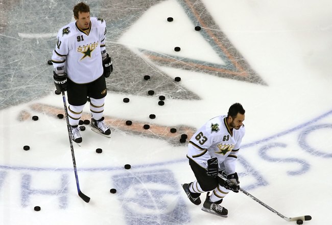 SAN JOSE, CA - APRIL 27:  Brad Richards #91 and Mike Ribeiro #63 of the Dallas Stars warm up before game two of the Western Conference Semifinals of the 2008 NHL Stanley Cup Playoffs against the San Jose Sharks at HP Pavilion on April 27, 2008 in San Jose