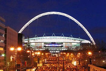 300px-wembley_stadium_illuminated_display_image